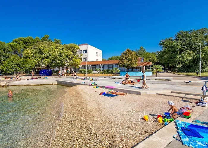 شقة With A Parking Space Sveti Vid, Krk - 18139 *