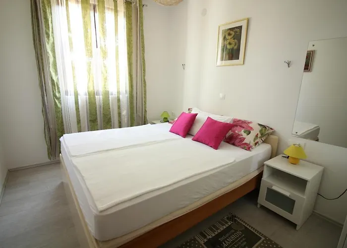 With A Parking Space Sveti Vid, Krk - 18139 Apartamento
