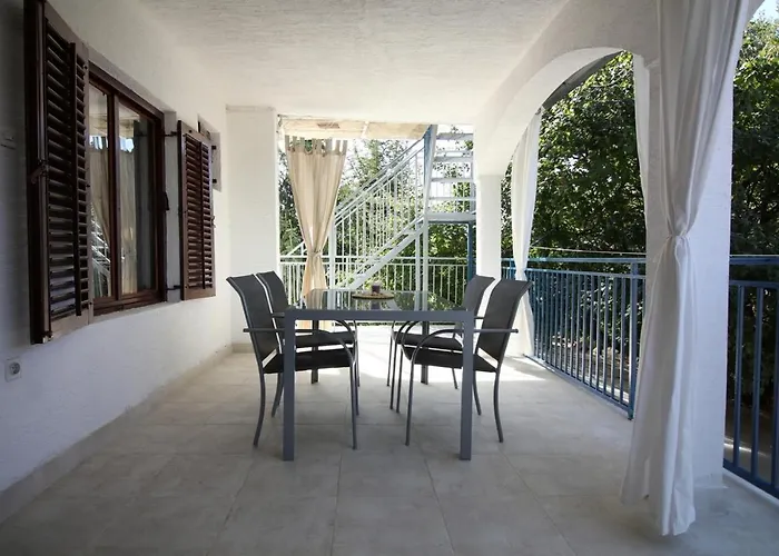 With A Parking Space Sveti Vid, Krk - 18139 شقة *