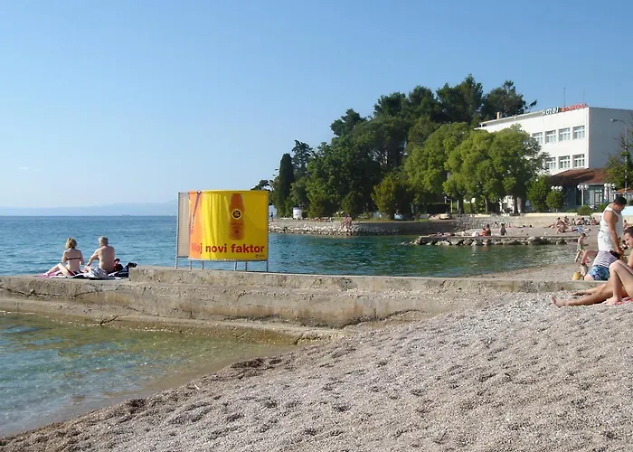Apartamento With A Parking Space Sveti Vid, Krk - 18139 *